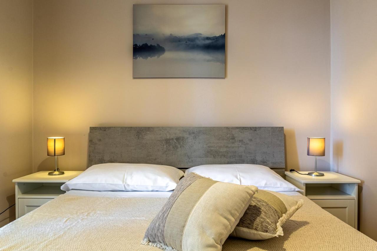 Villetta Desiderio Apartment Giardini Naxos Eksteriør billede